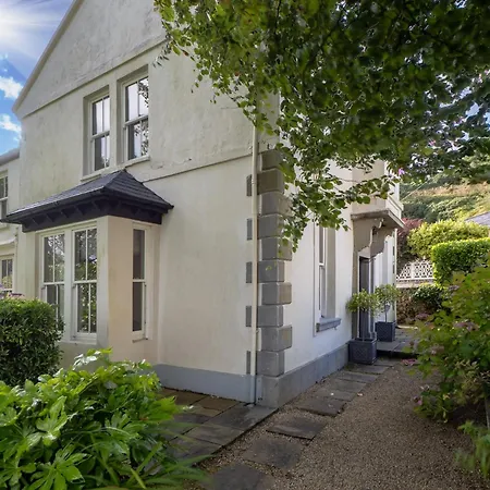 別荘 Hill House クリフデン