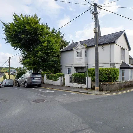 Hill House クリフデン