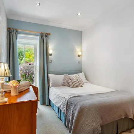 別荘 Hill House クリフデン